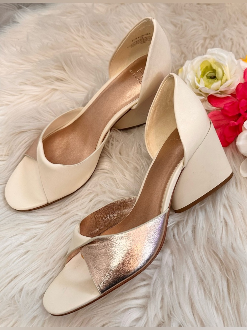 HALSTON Cream and Rose Gold Twist Front Low Chunky Heel Slip On Shoes Sz 8.5 - Picture 3 of 7